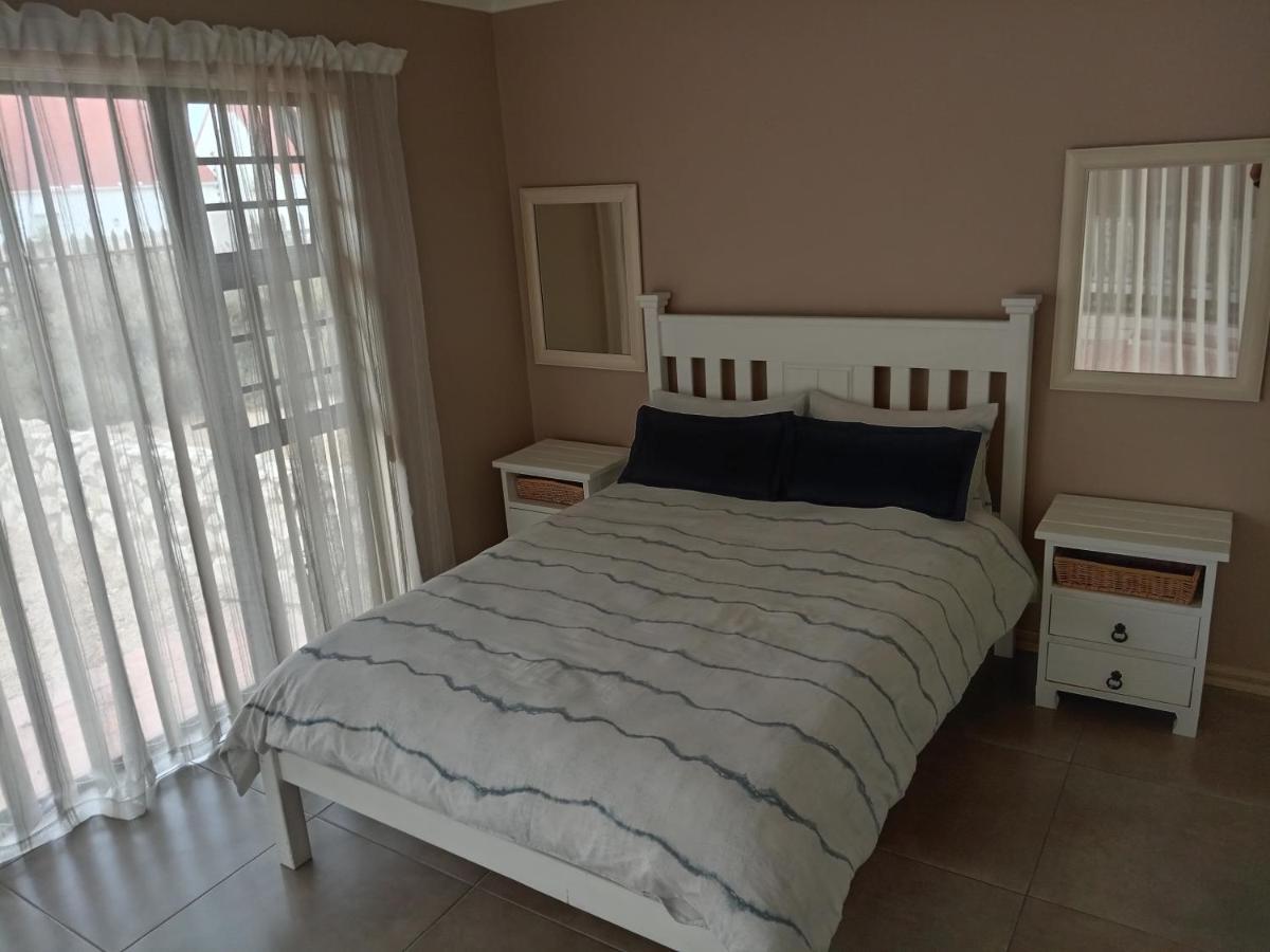 Apartment Solace @ Helios *